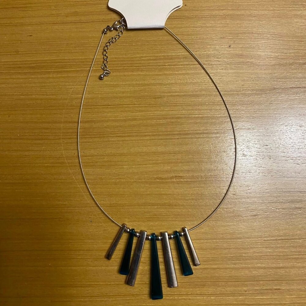 Ricki's Necklace NWT 5/$25